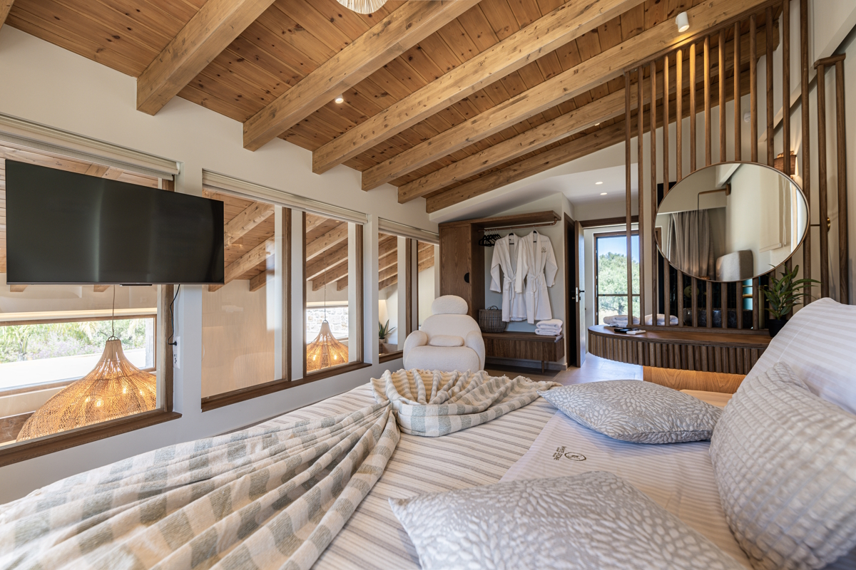 Wood Design Company – From Vision to Masterpiece in Zakynthos